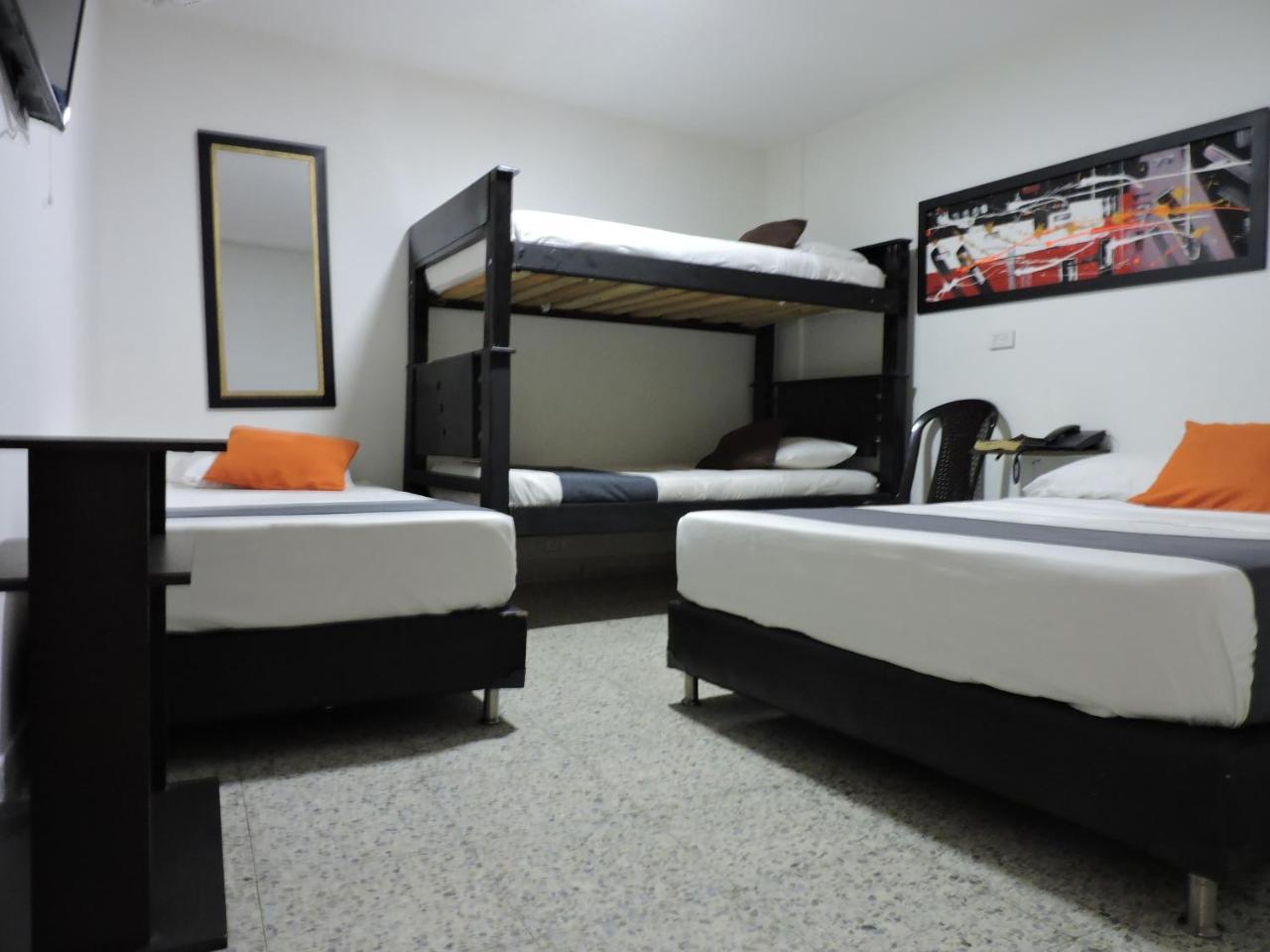 Hotel Jc 43 Medellín Exteriör bild