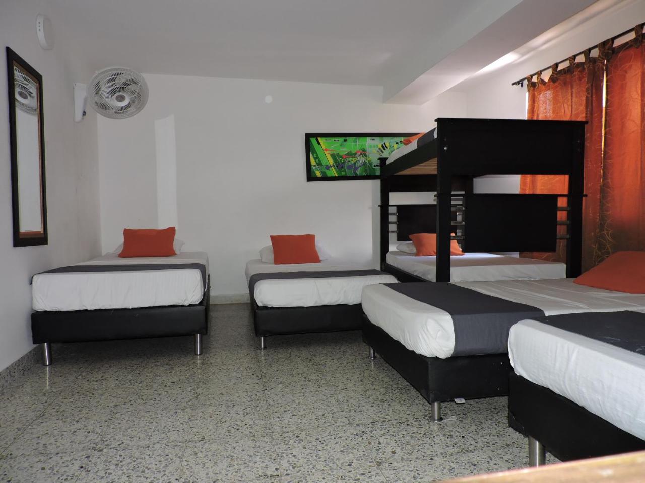 Hotel Jc 43 Medellín Exteriör bild