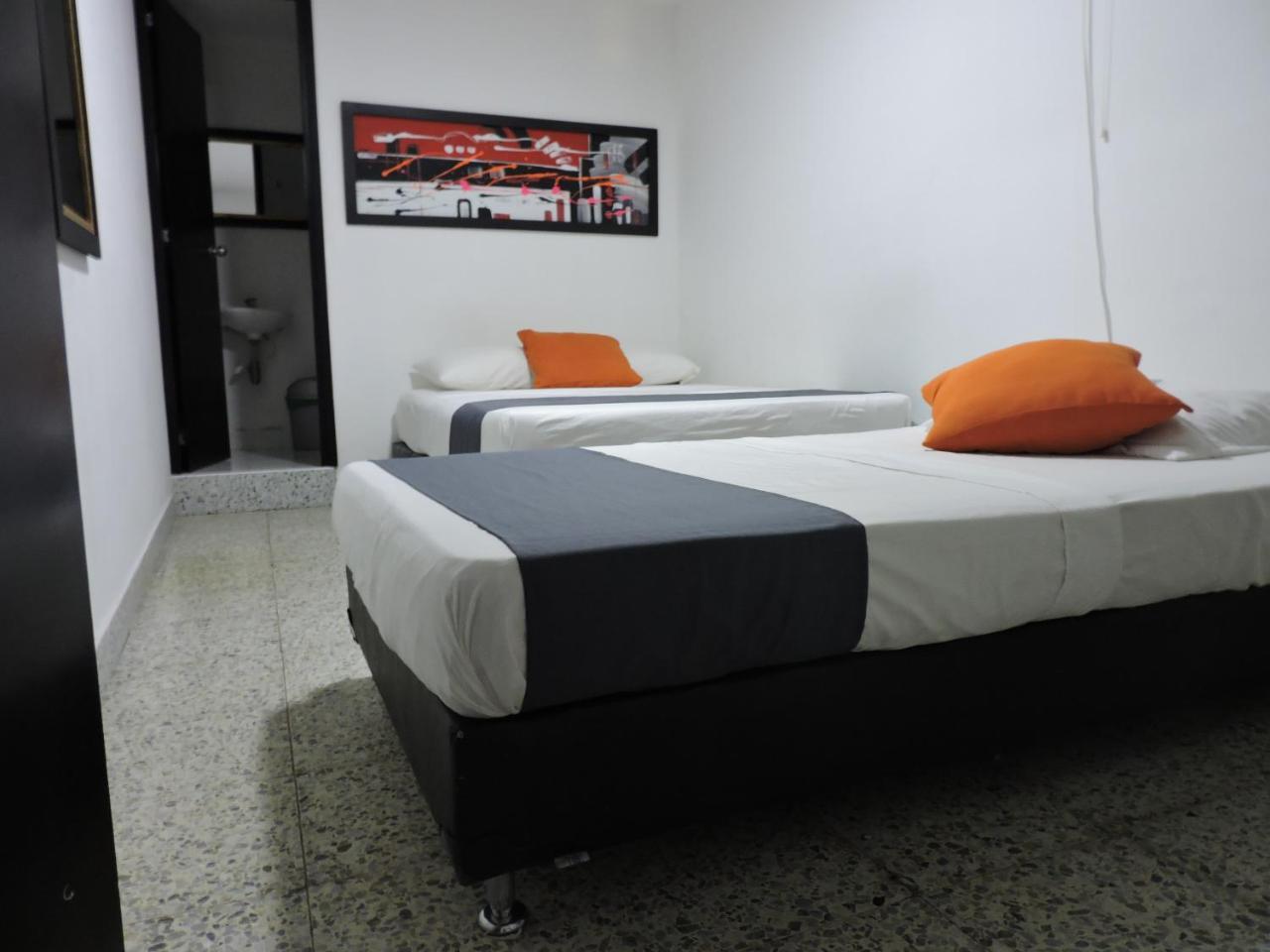 Hotel Jc 43 Medellín Exteriör bild