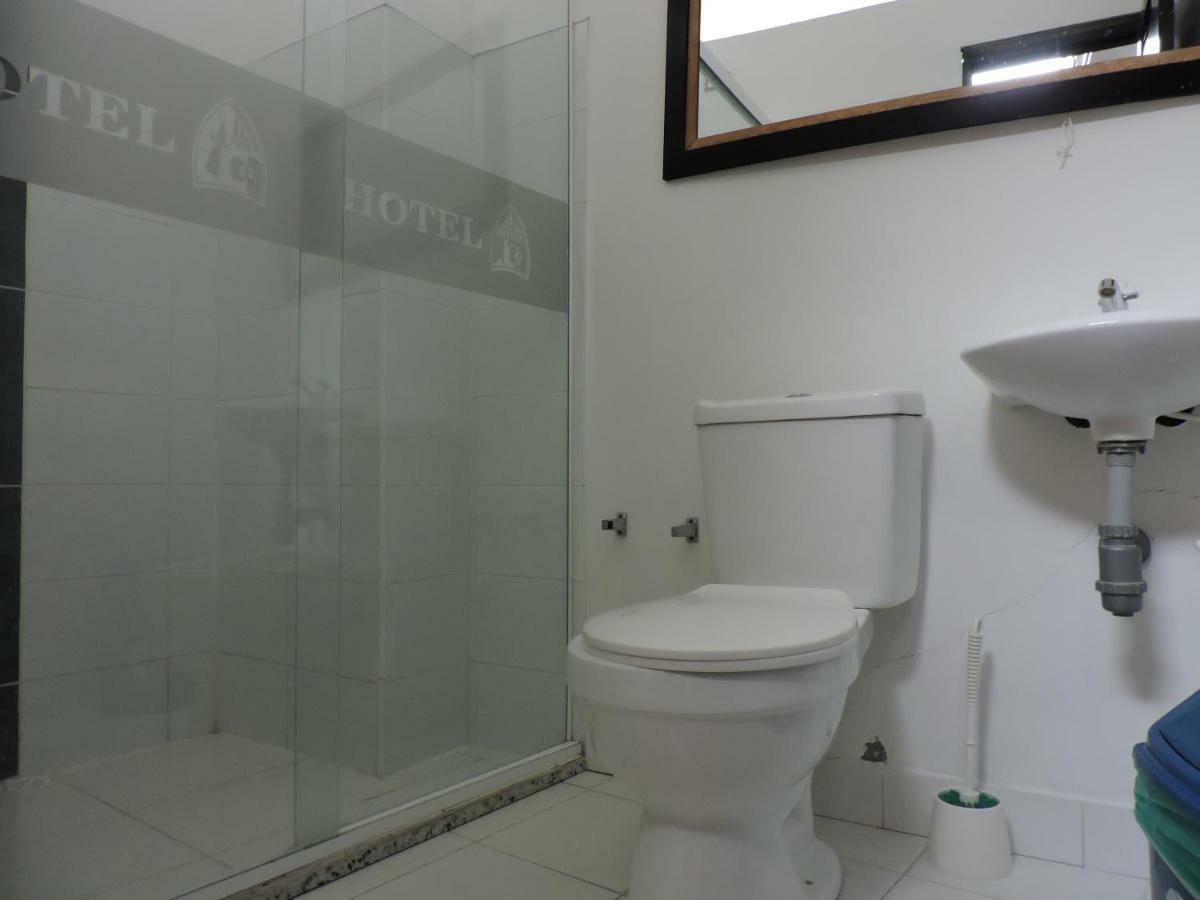 Hotel Jc 43 Medellín Exteriör bild